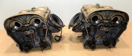Cylinder heads vertical - cylinder,